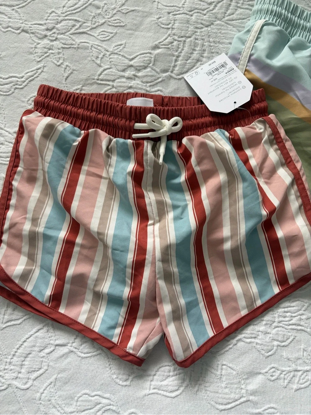 Boys swim 4T new Mint Colorblock & Red Multi-Stripe swim Shorts (2-Pack)